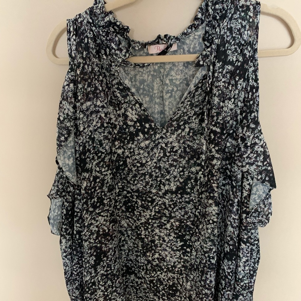 Parker blouse - size M